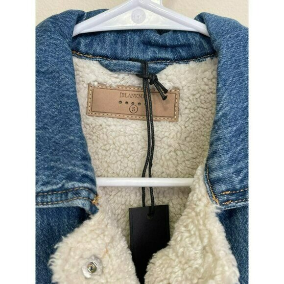 Blank NYC $148 Faux Fur Sherpa Lined Crop Denim Jacket Size Small NWT - Picture 5 of 9
